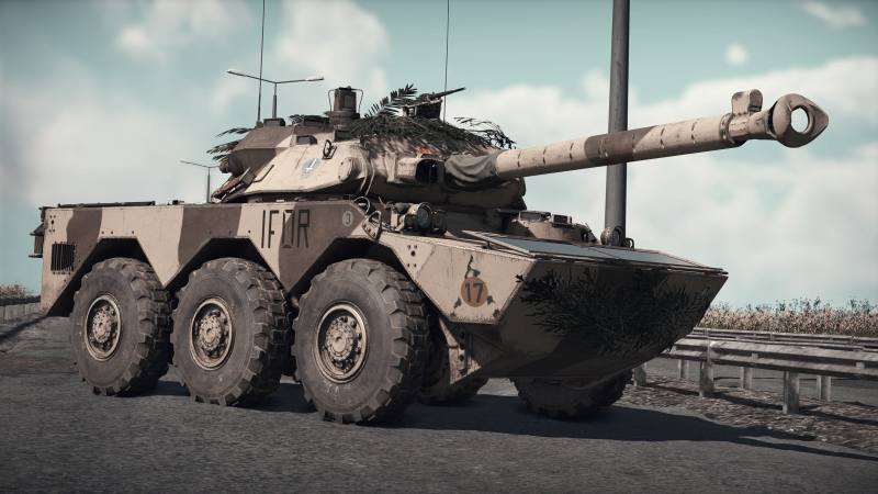 法国防长 Sébastien Lecornu 披露，第一批 AMX 10-RC 