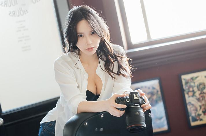 早上好[心][心][心]佳能EOS R6 Mark II你喜欢吗？[心][心][