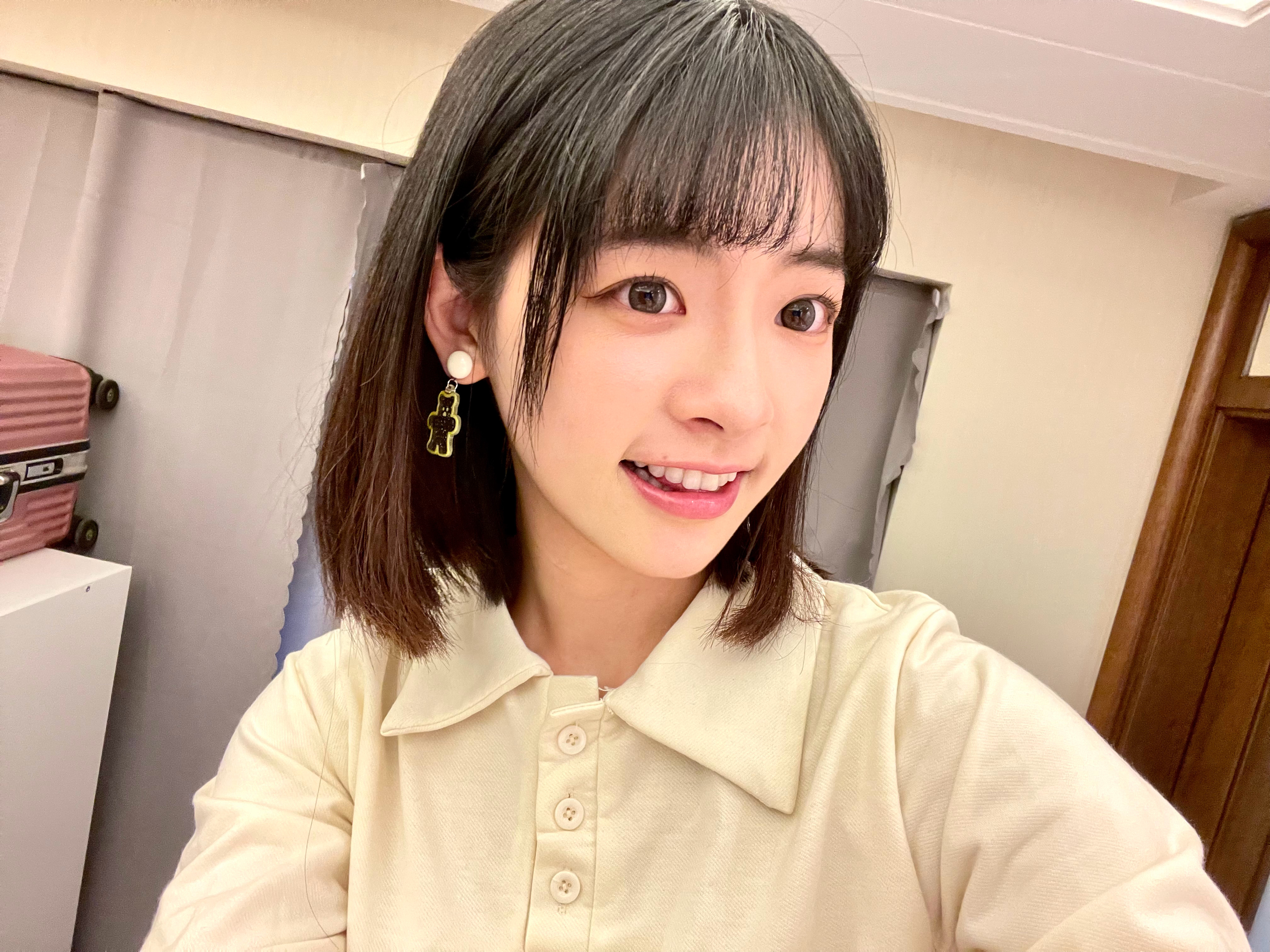 <p>嘿～姑娘 ​​​</p>