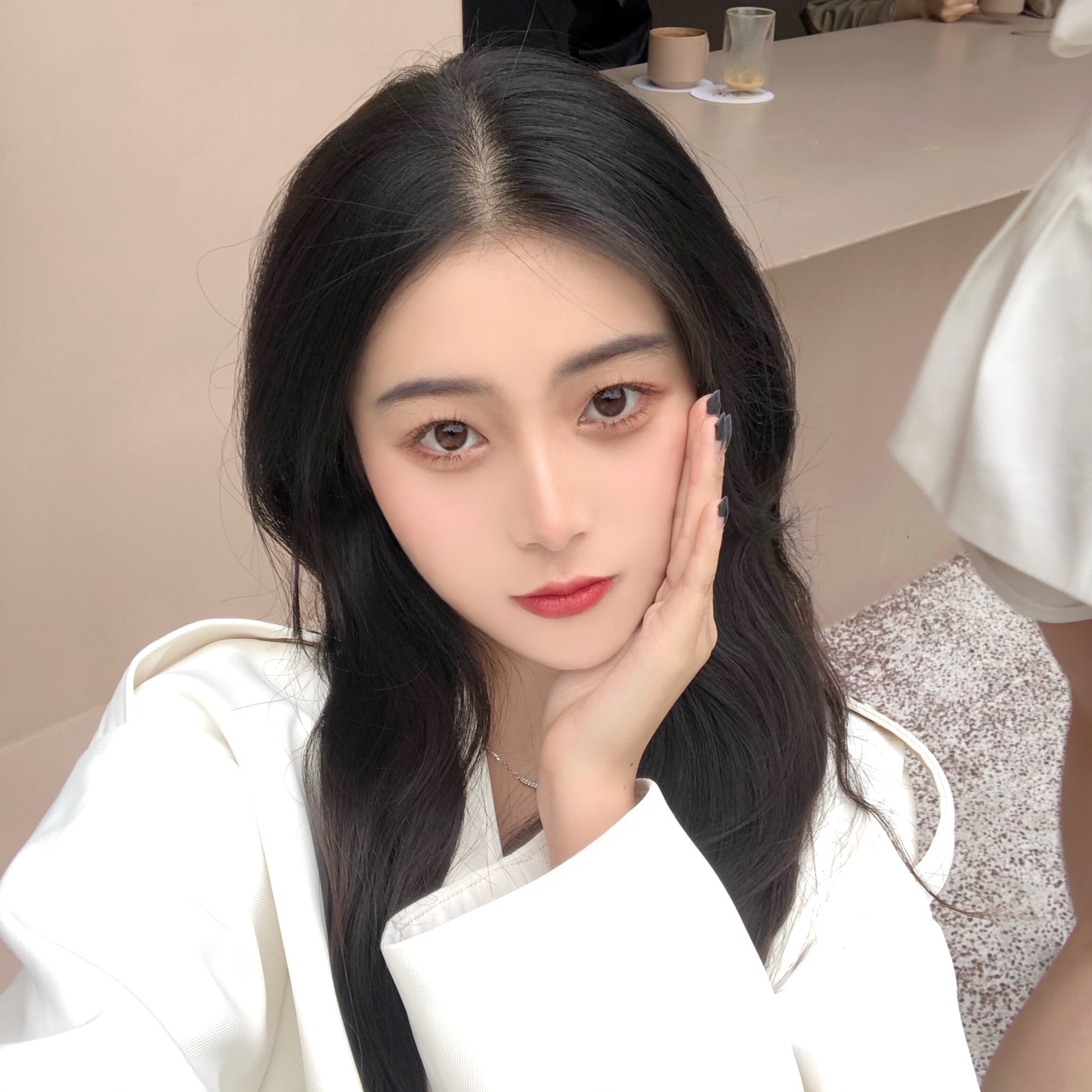 照片是照片 本人是本人 有事找照片   #情绪Leo# #清纯御姐#,#美妆搭配
