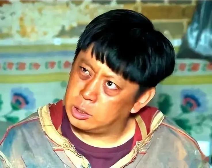 主流媒体：“你无情，你冷酷，你无理取闹！”
自媒体：“你才无情，冷酷，无理取闹！