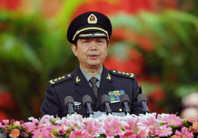 国防部长既是是军委委员，同时还是国务委员。那么他是什么级别？

国防部是国务院所
