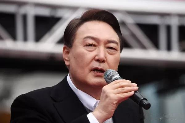 掩耳盗铃！韩美两国达成协议，将借给美国50万枚155毫米口径炮弹

来源:铁血观