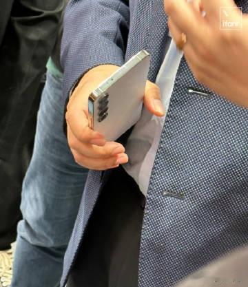 魅族 20 真机上手

你们觉得怎么样？ 