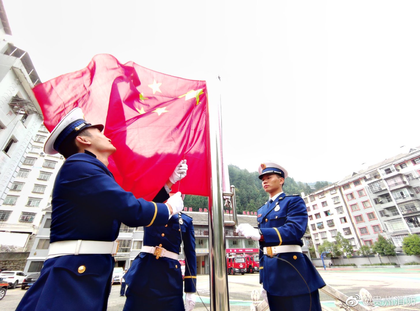 我和我的祖国，一刻也不能分割