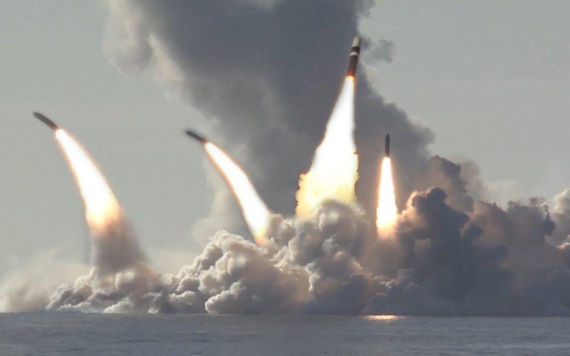 1991年8月6日，随着苏联少将萨里尼科夫的一声令下，16枚R-29RMU2“轻