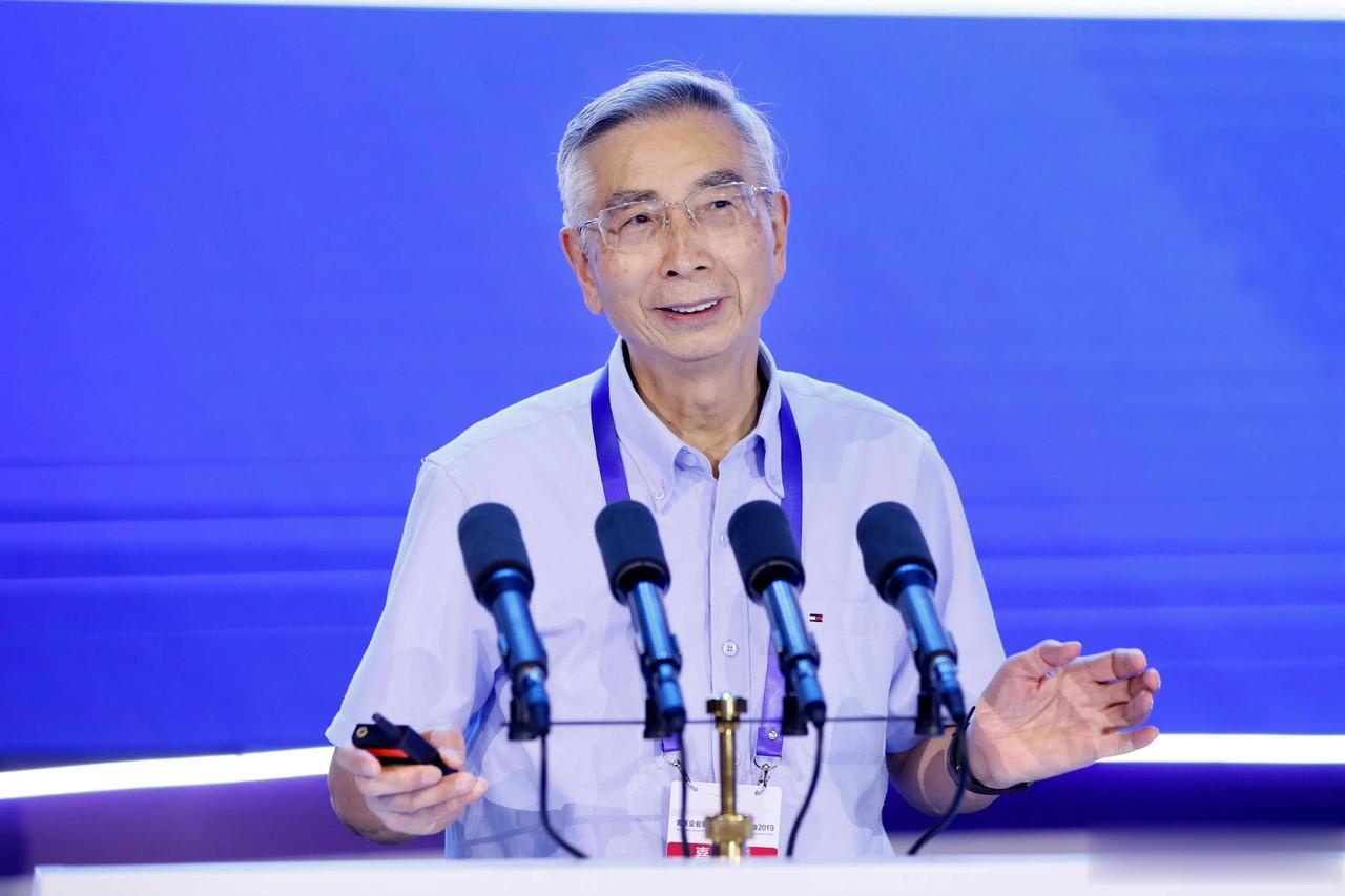 倪光南院士的预测神了！中国芯片想要崛起，一定绕不开这个关键赛道！

早在几年前，