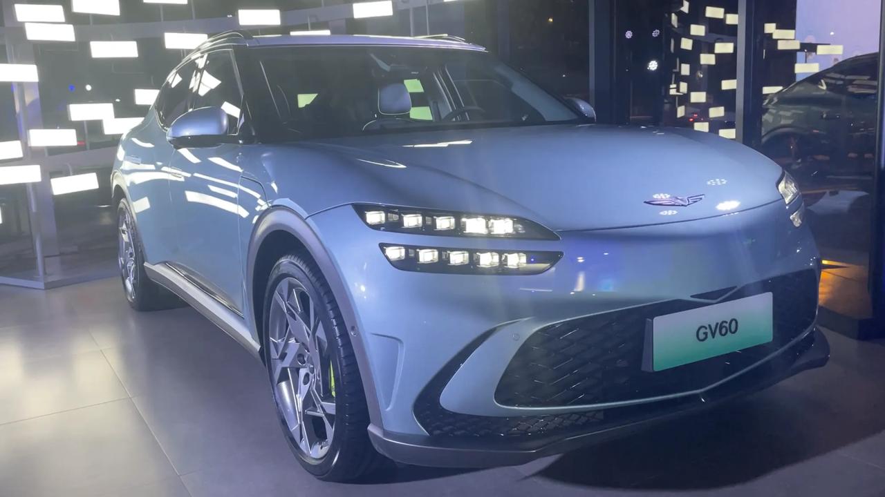 捷尼赛思GV60来了！上市了两款车，豪华版售价28.58万，旗舰版售价为35.1