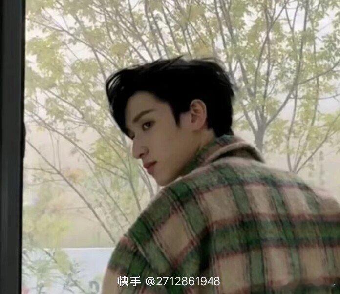#严浩翔[超话]#🦁 #严浩