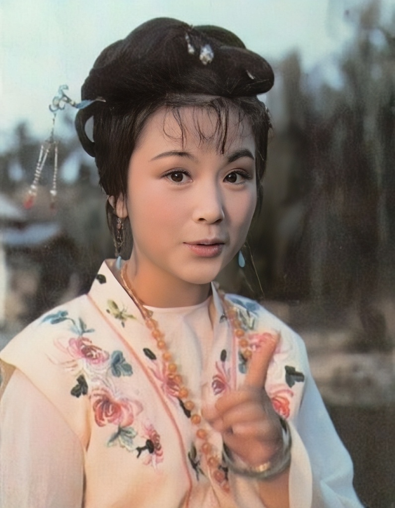 #红楼梦[超话]#【史湘云：豁达开朗不等于“没脾气”，只是“没记性”】湘云的命运