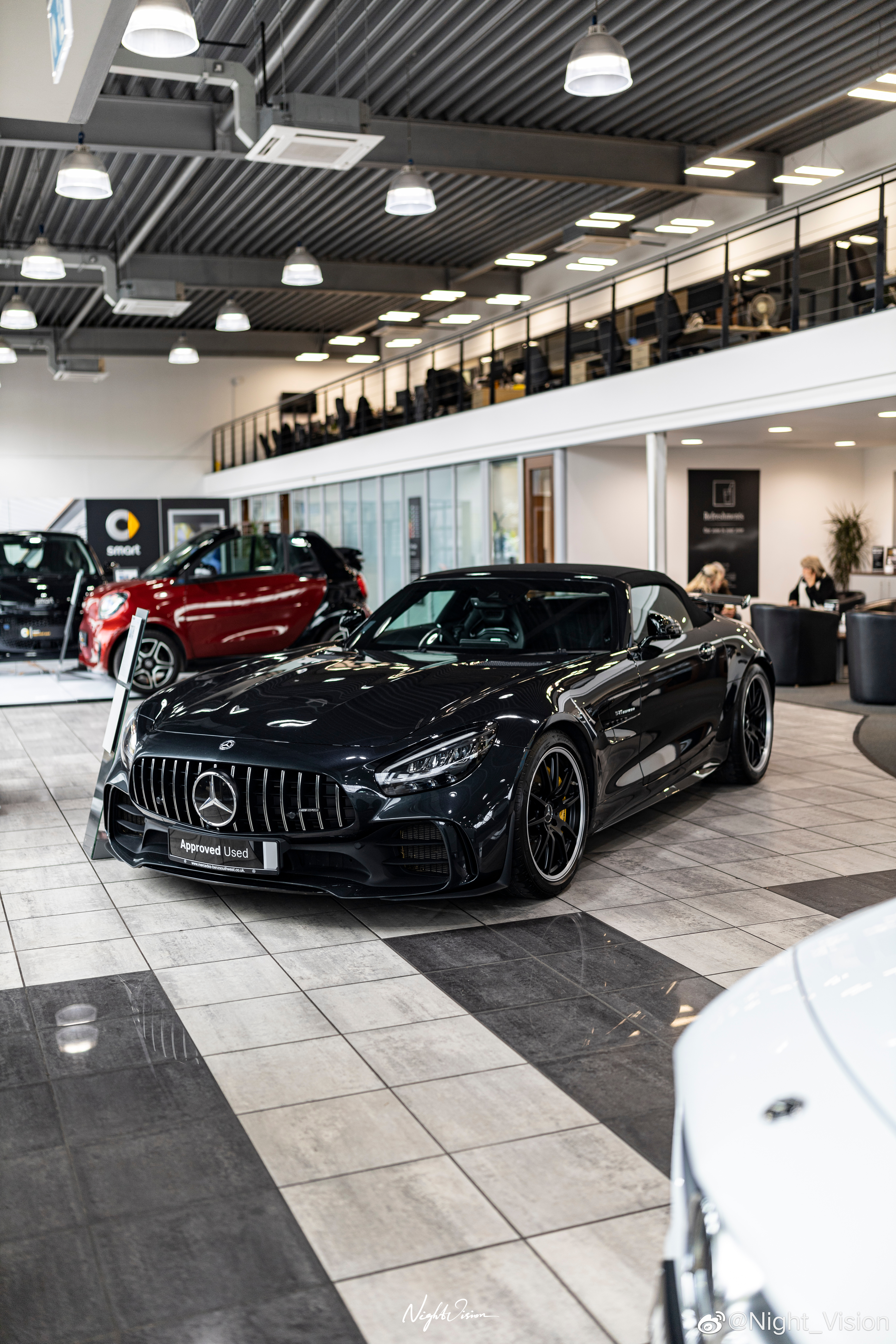 #侠记八拍[超话]##cars01豪车拍[超话]# AMG GTR Roadst