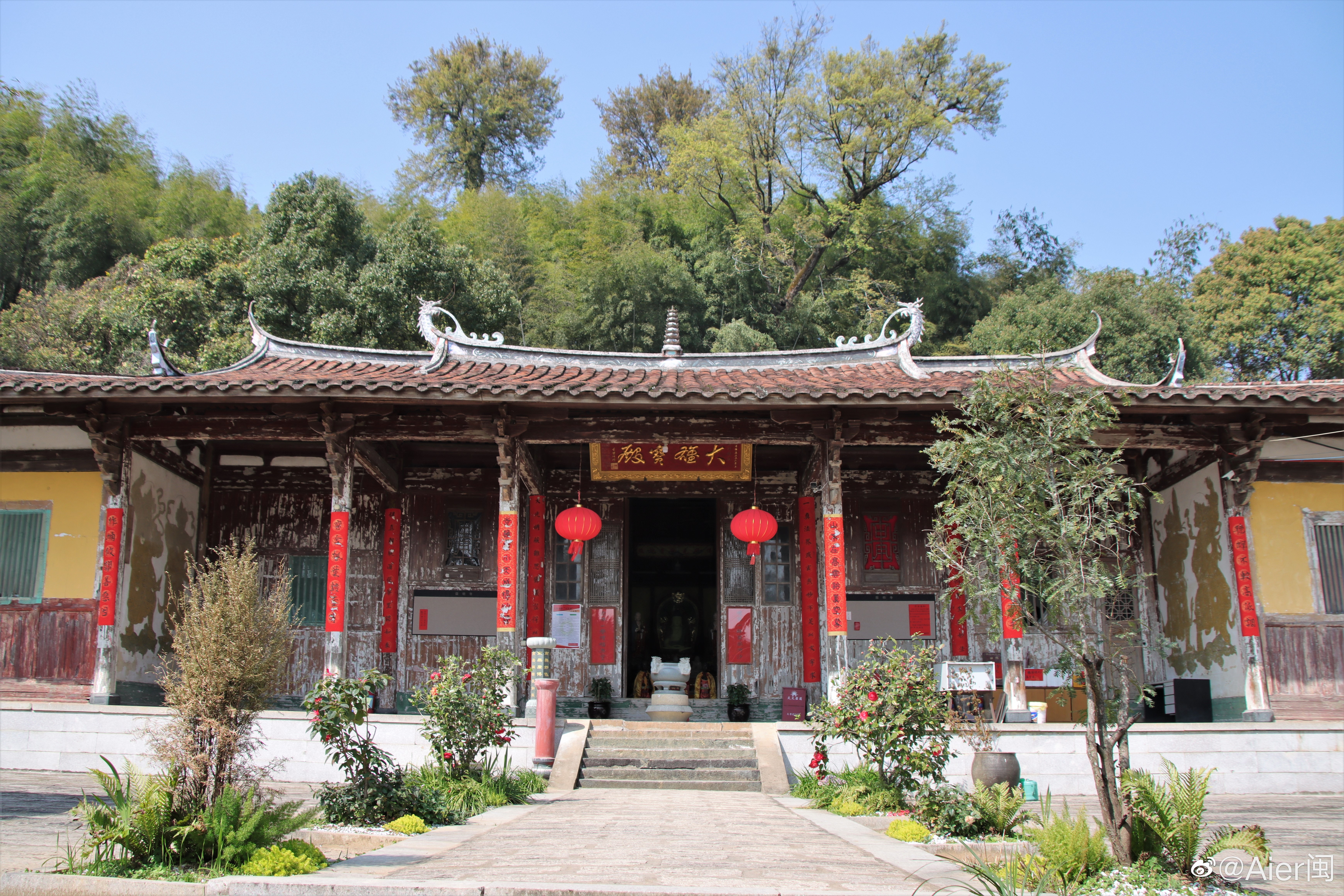 闽侯圆明寺       圆明寺始建于南宋，元大德时期获得赐名，在明末清初时因为居