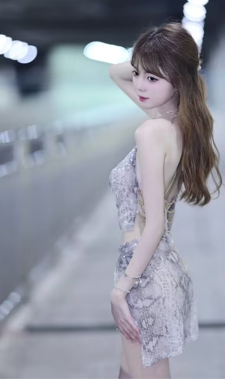 原来你也在这里#美妆搭配##清纯御姐# ​​​