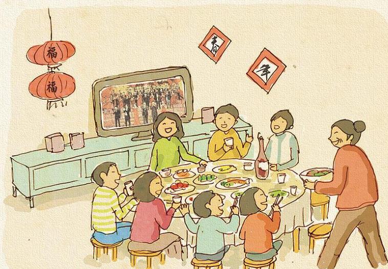 除夕夜合家团聚，大家围坐在一起