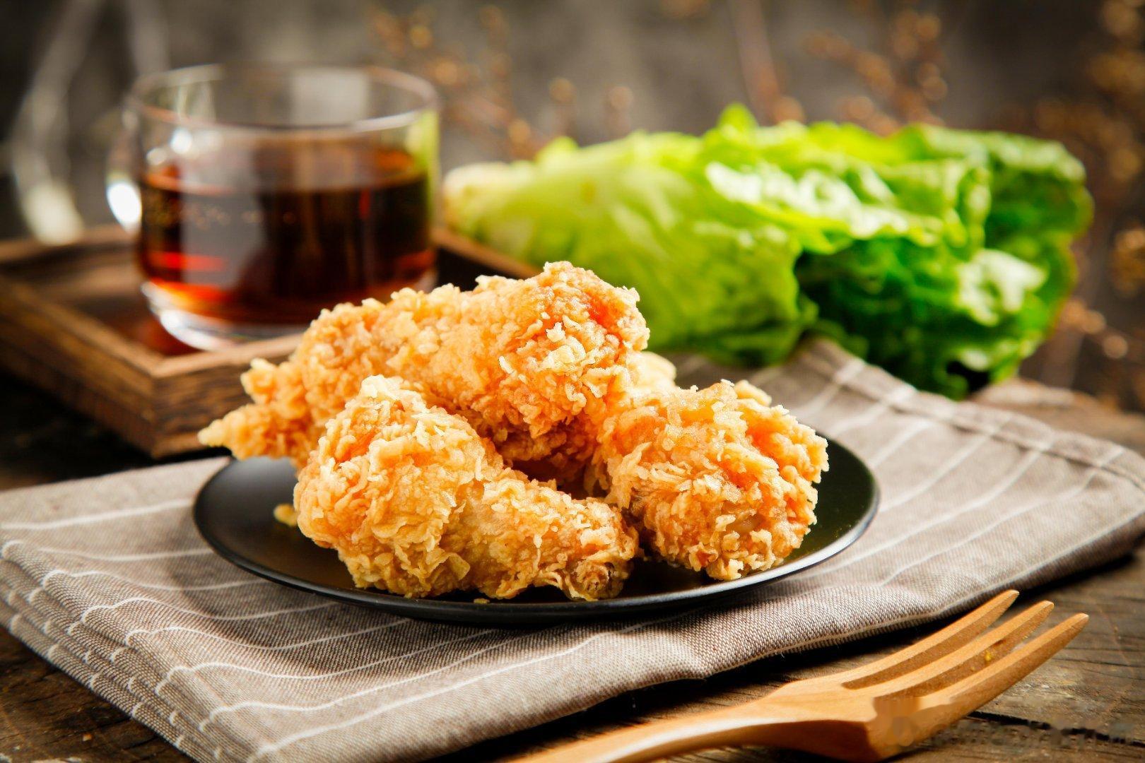 #食养中原[超话]##这个问题吃什么# 这种食物真的会让大脑变笨大量证据证明，反