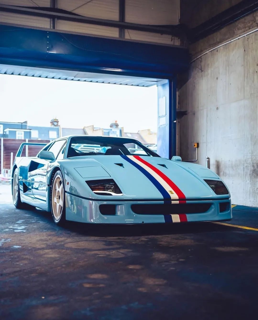 蓝色的F40真的太清新了[偷笑] ​​​