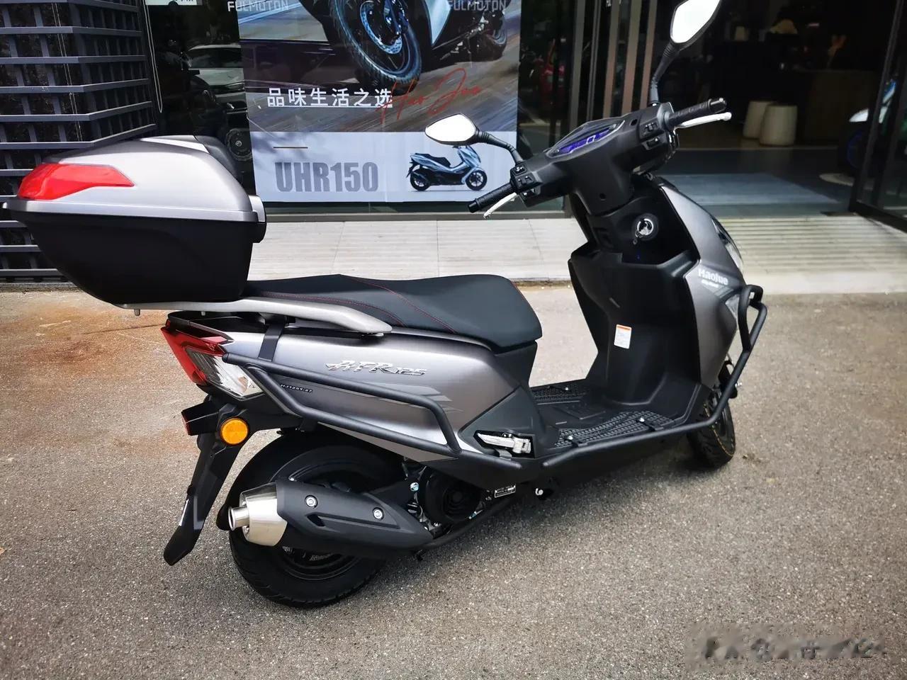 为什么全世界除了这里禁摩，没有任何一个国家禁摩呢？

像美国、日本、越南、韩国等