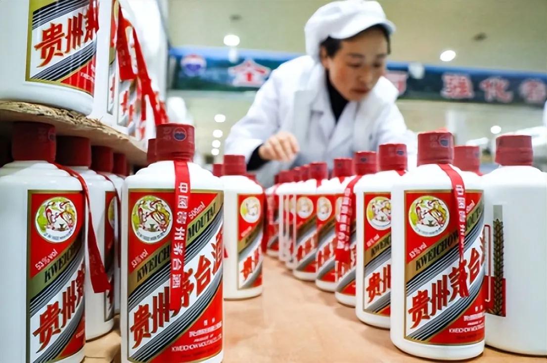 茅台斥资150多亿扩大生产，1年新增近4000万瓶，原价茅台还有多远？

行家看