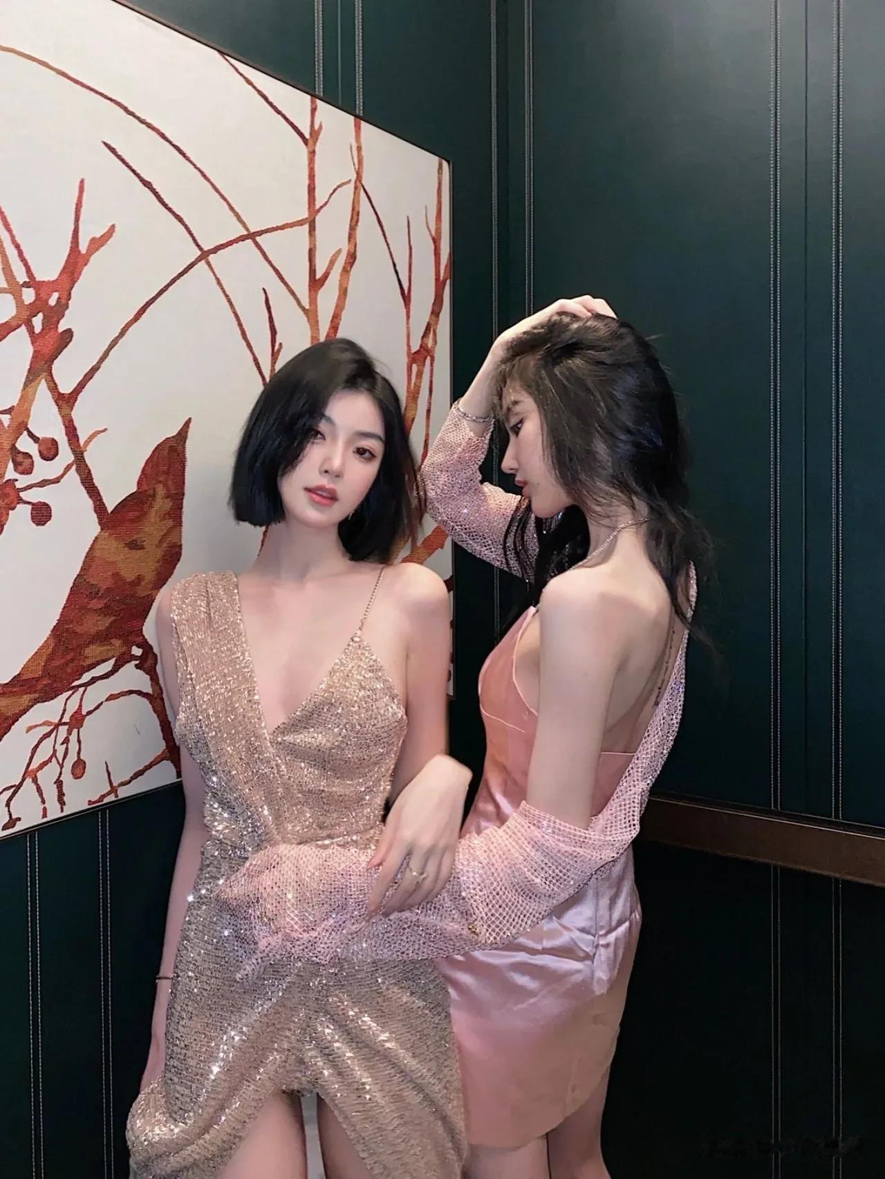 闺蜜拍照大法合集   