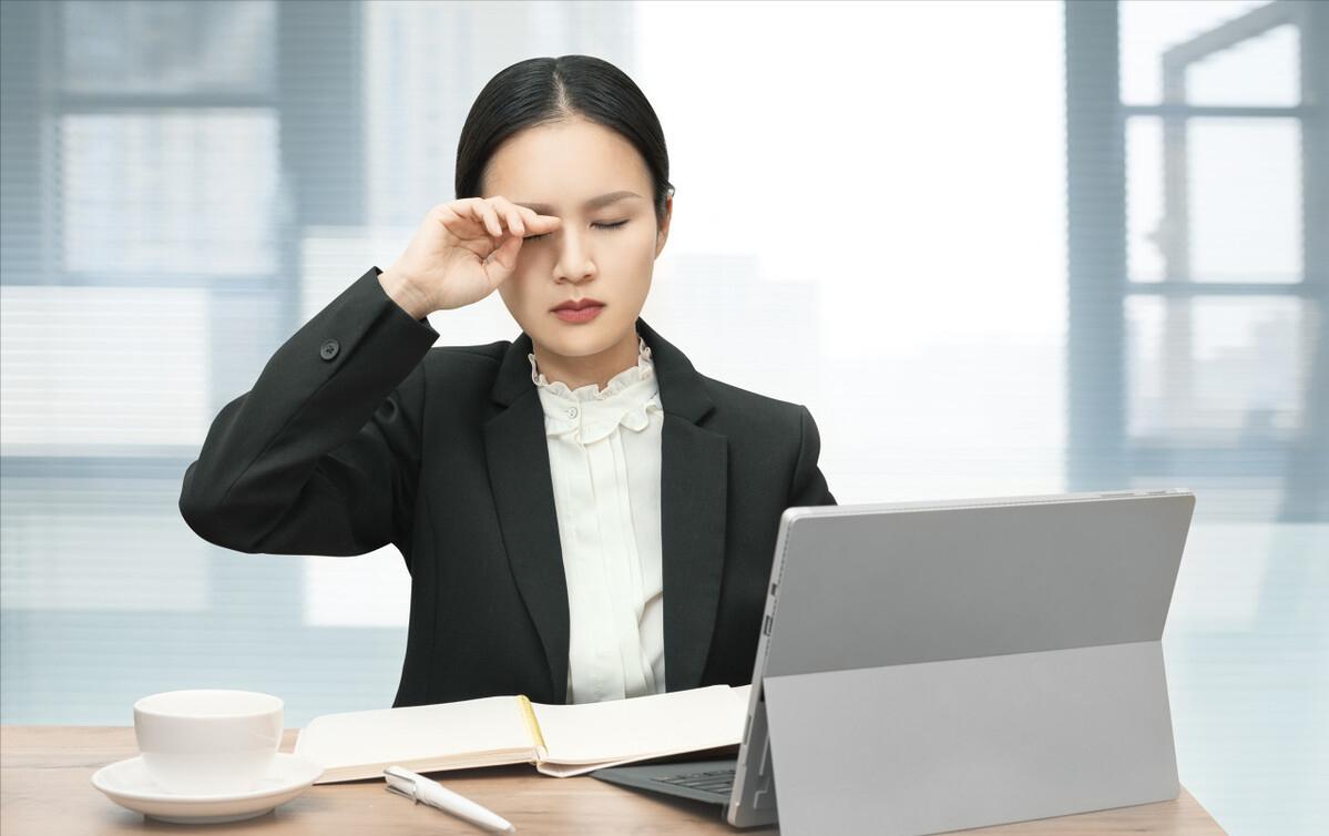春天困乏是病吗？要注意病毒感染的可能性
春天来了，很多人又进入了春困秋乏的时节，