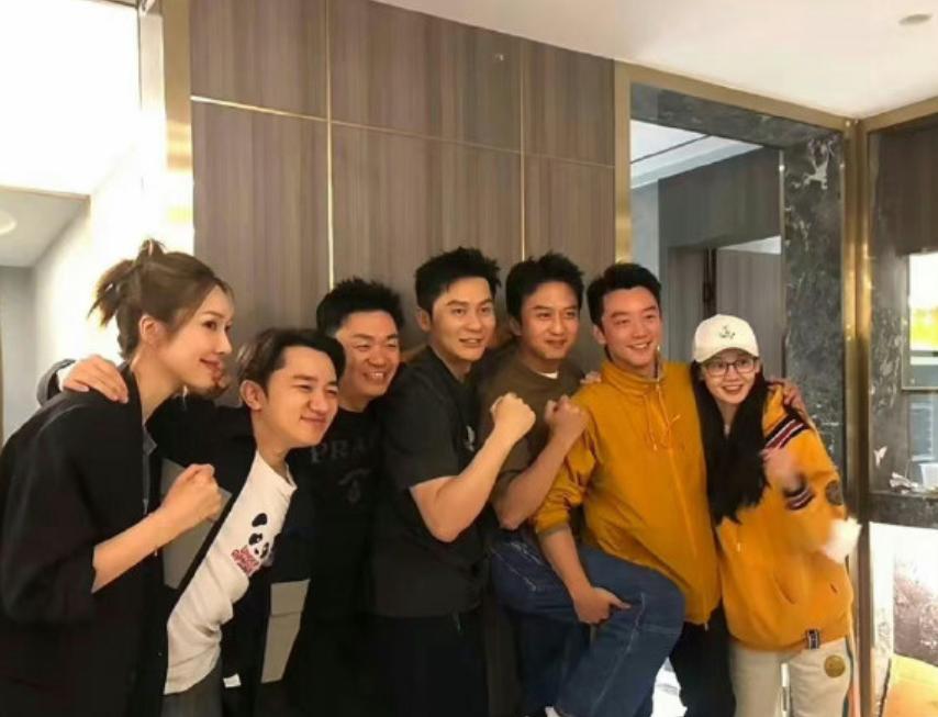 少了鹿晗、Angelababy、陈赫的“跑男”聚会，应该不能叫第一季阵容重温吧。