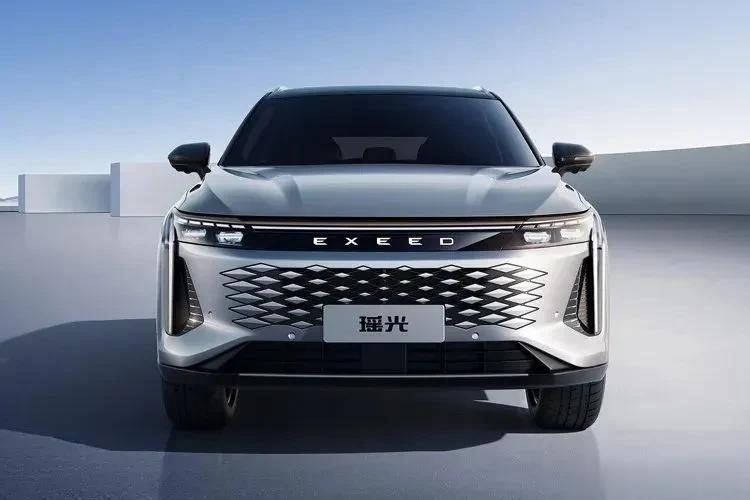 2023年底内为期限可以出来的28万以内的插混大五座。重点要:动力强加速快(比如