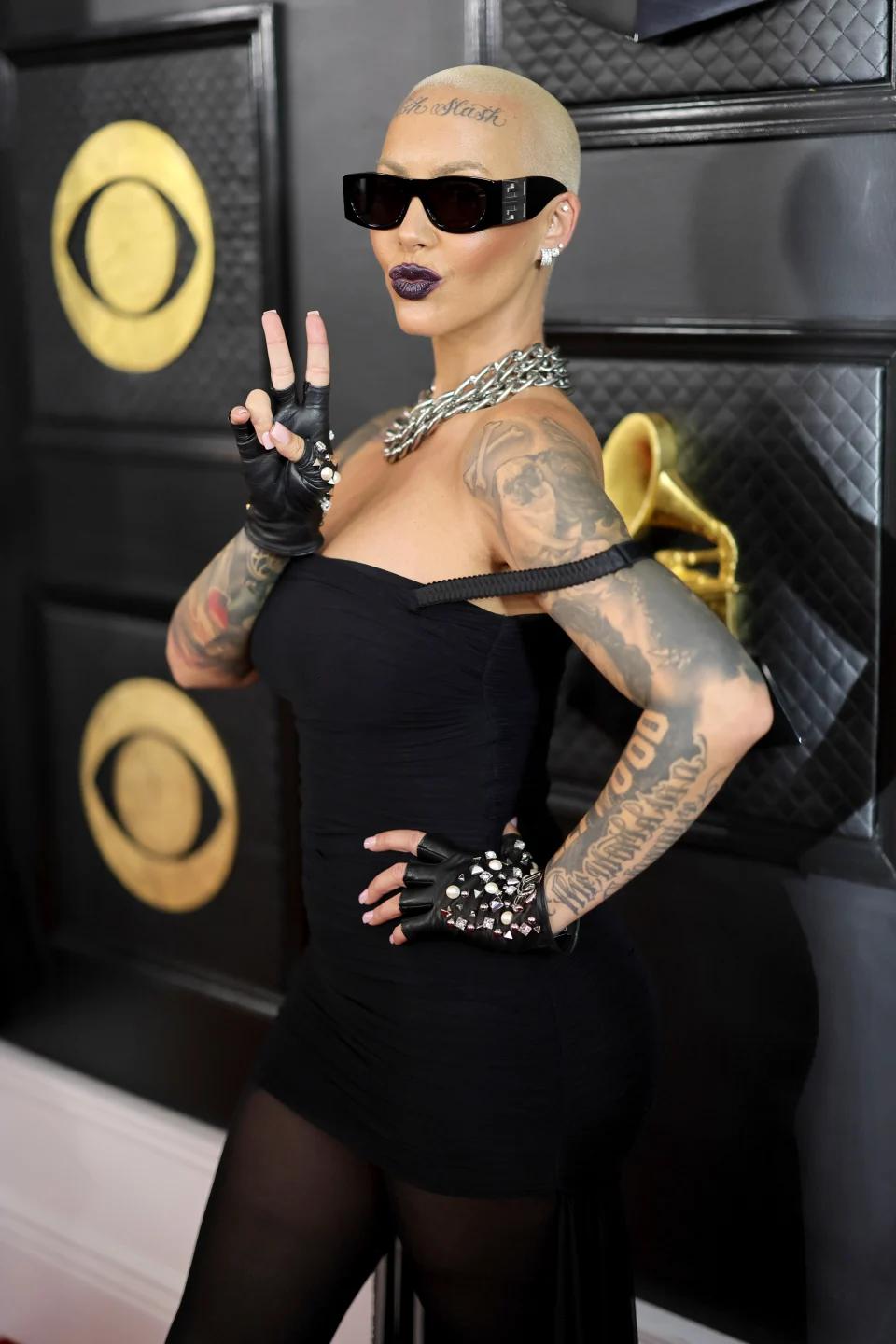 Amber Rose 是两位年轻女权主义者的骄傲母亲。
在 Emily Rata