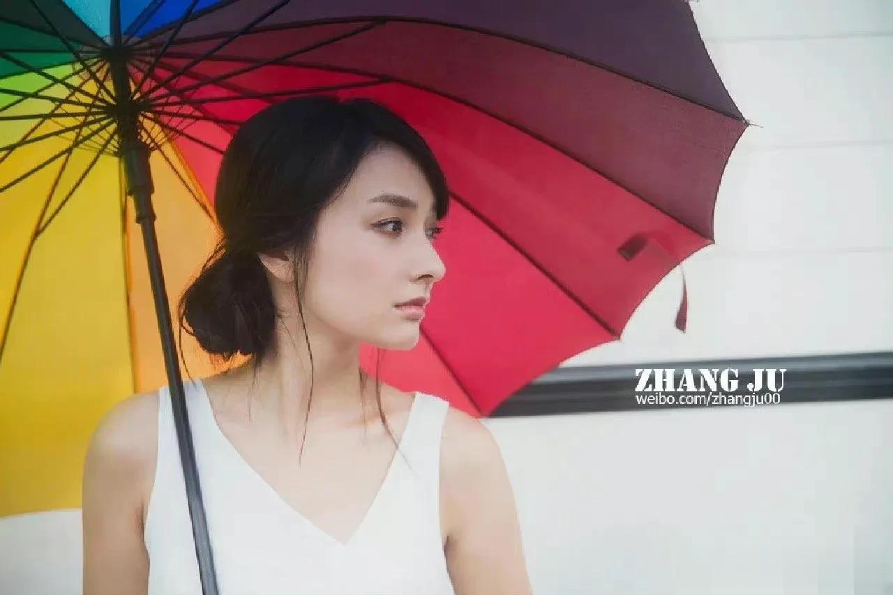 吴昕的书模时期，清纯青涩，你绝对没见过