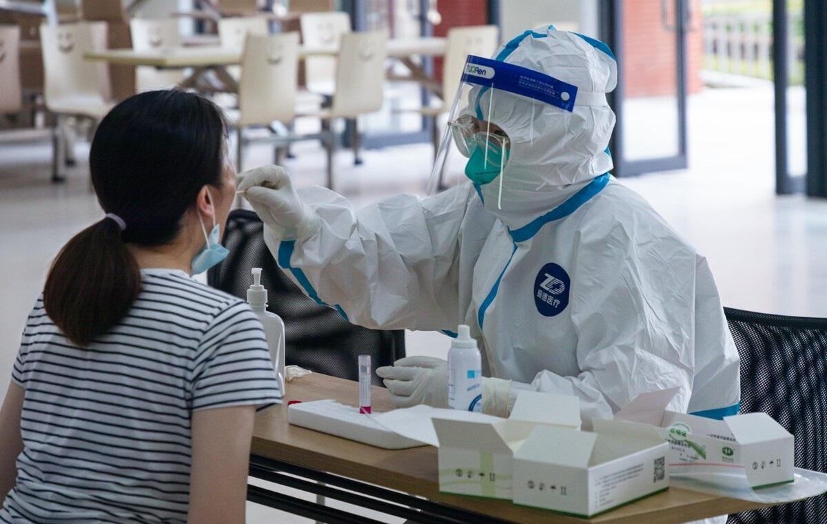 双头犬和XBB肆虐全球，为什么中国独善其身，不可掉以轻心
双头犬和XBB都是奥密
