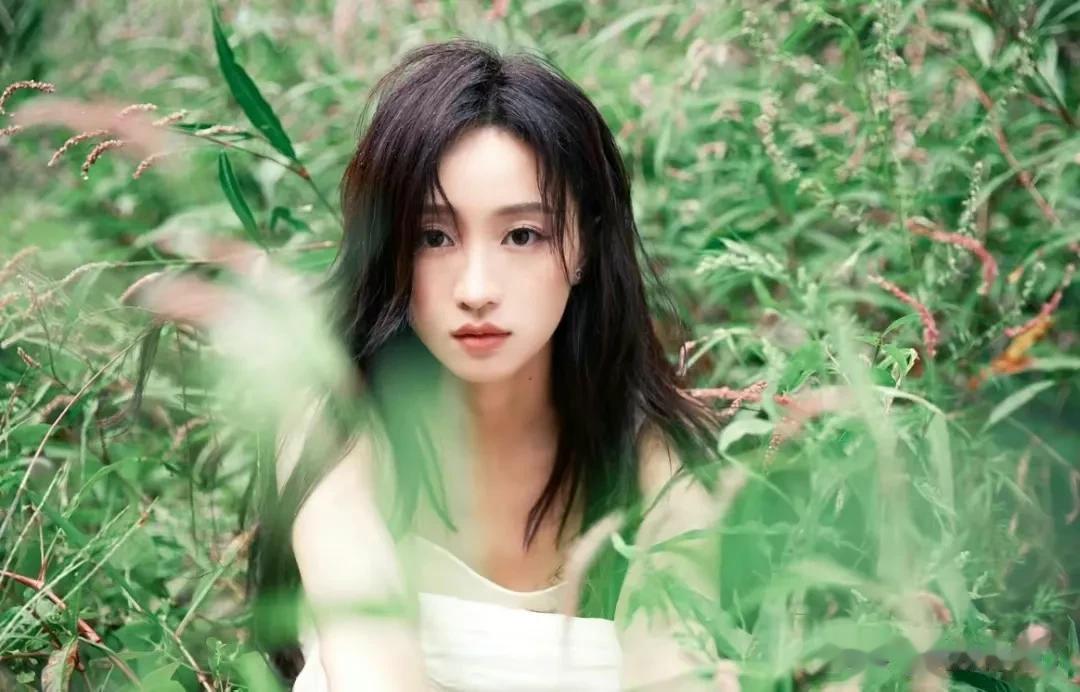 黄‮婷婷‬被法‮强院‬制执行，名下‮户账‬仅查出9万‮财元‬产

近日，上海‮芭