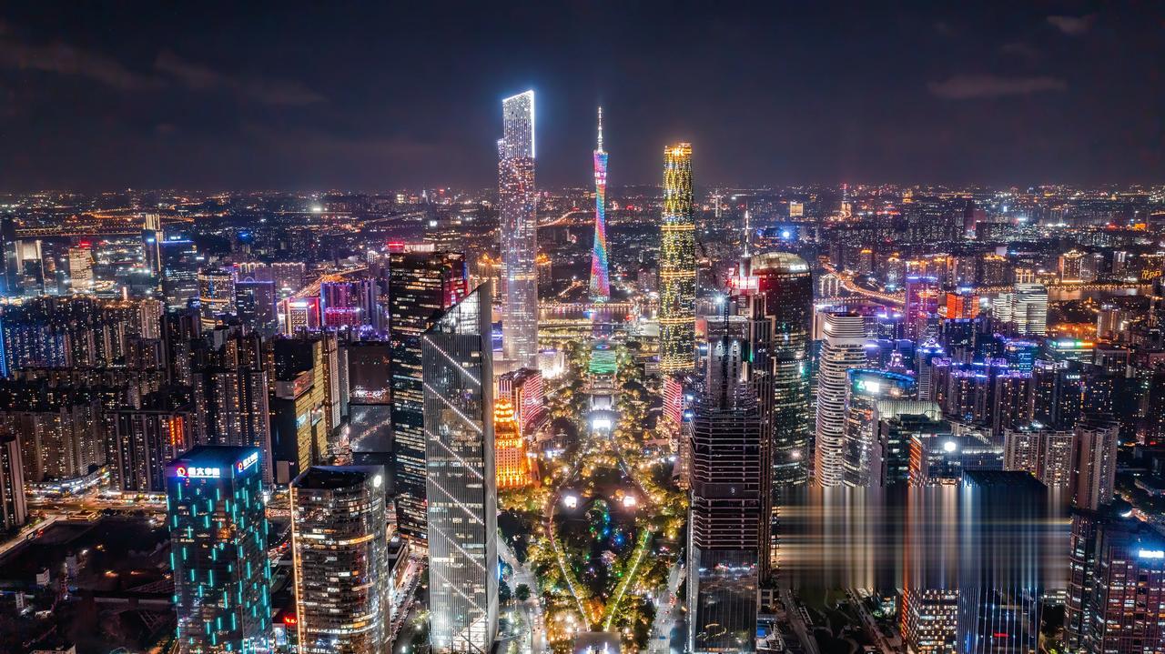如果——其实就是——世界上的石油三巨头都是我们的好朋友：俄罗斯、沙特以及与沙特重