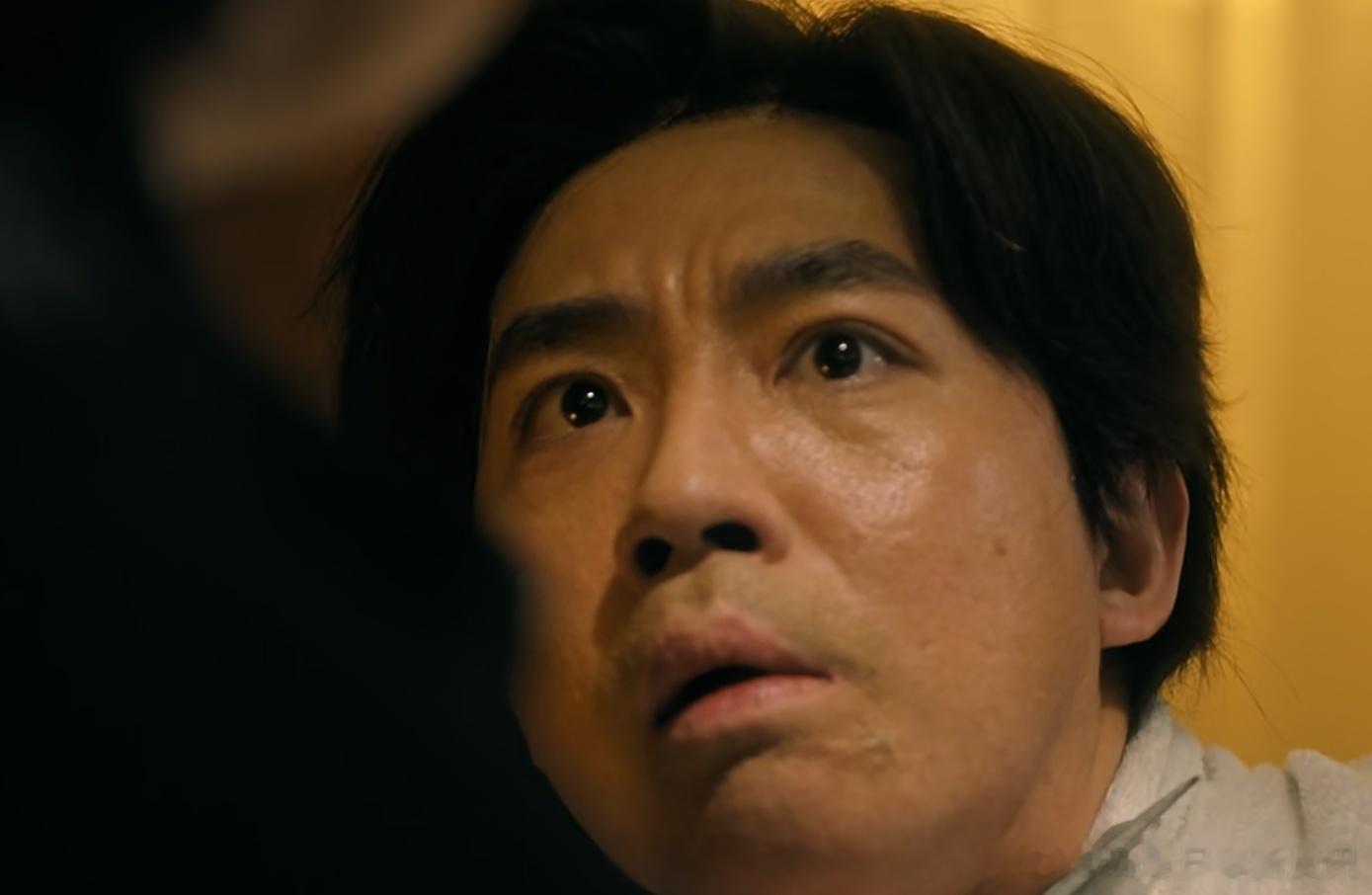 《他是谁》里赵公子被蒋广善盯着，聂宝华被赵公子和赵刚盯着，蒋广善被聂宝华盯上，这
