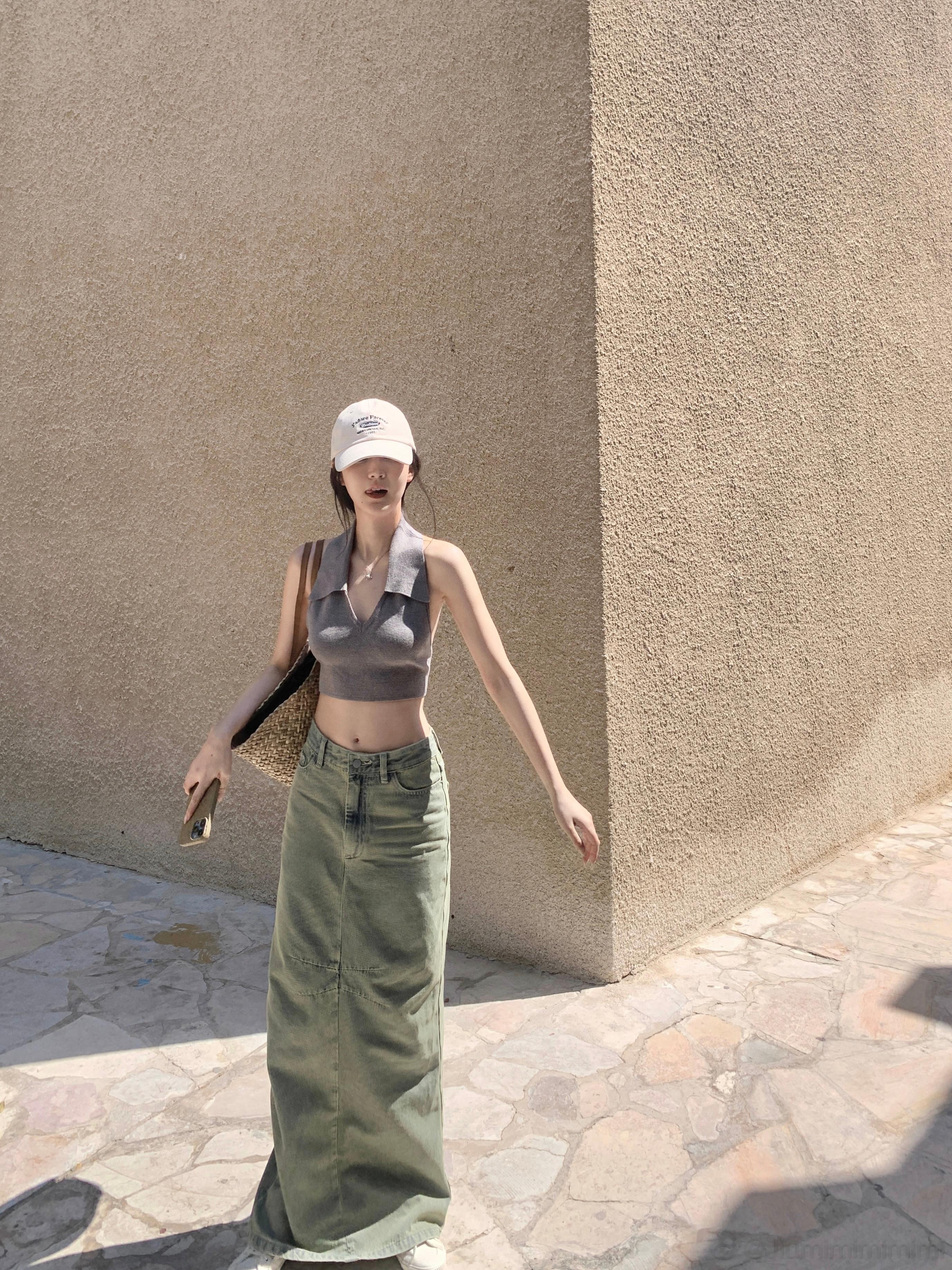 迪拜有个Arabian Tea House  好几家分店老城区这家吃完刚好可以到