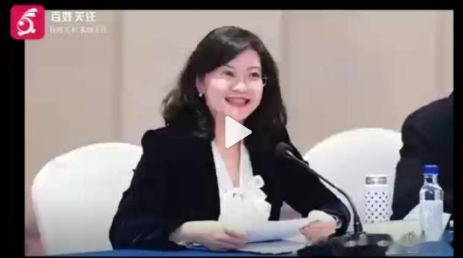 80后女局长大搞权色交易，真是丢人丢到家

最近云南有一个美女高官被查，看职位不