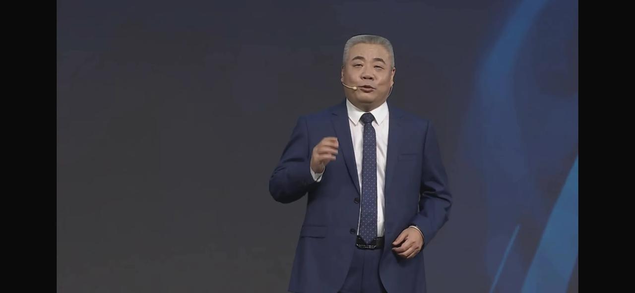 【长城汽车发布智能新能源技术干货】在今晚举行的“长城汽车智能新能源干货大会”上，