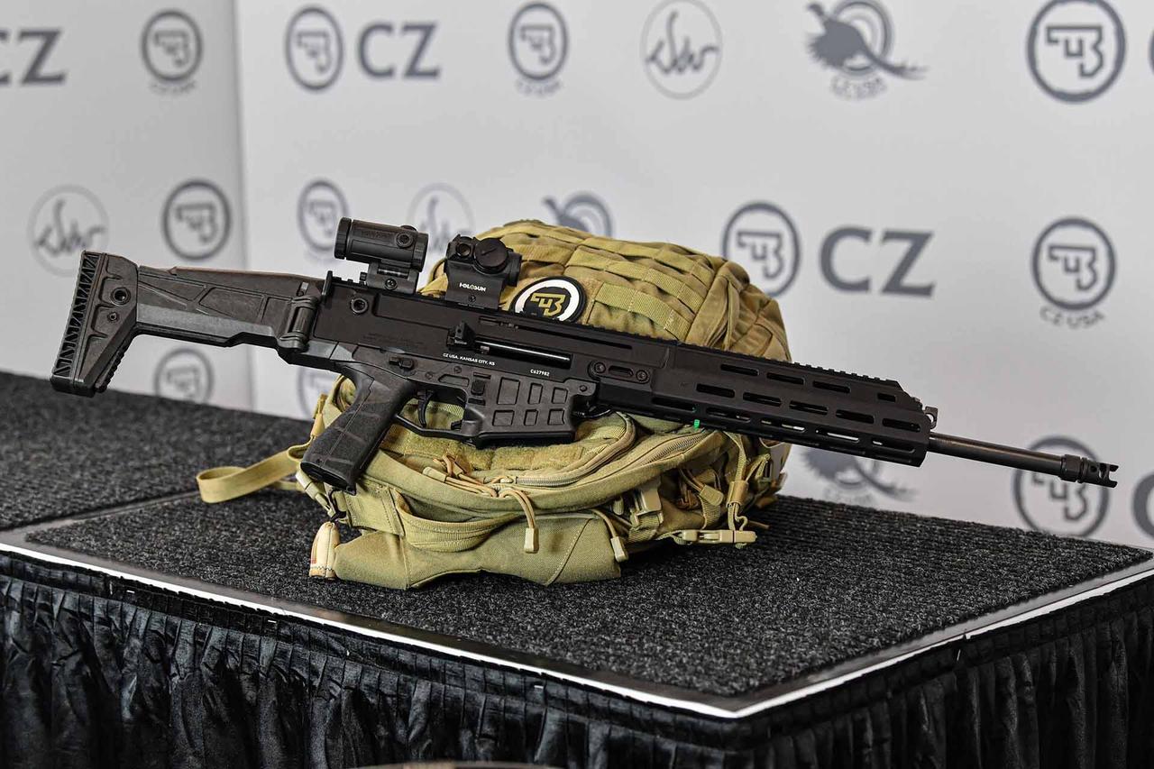 捷克CZ美国分公司CZ Bren2 Ms卡宾枪 这是一款半自动卡宾枪。其口径为5
