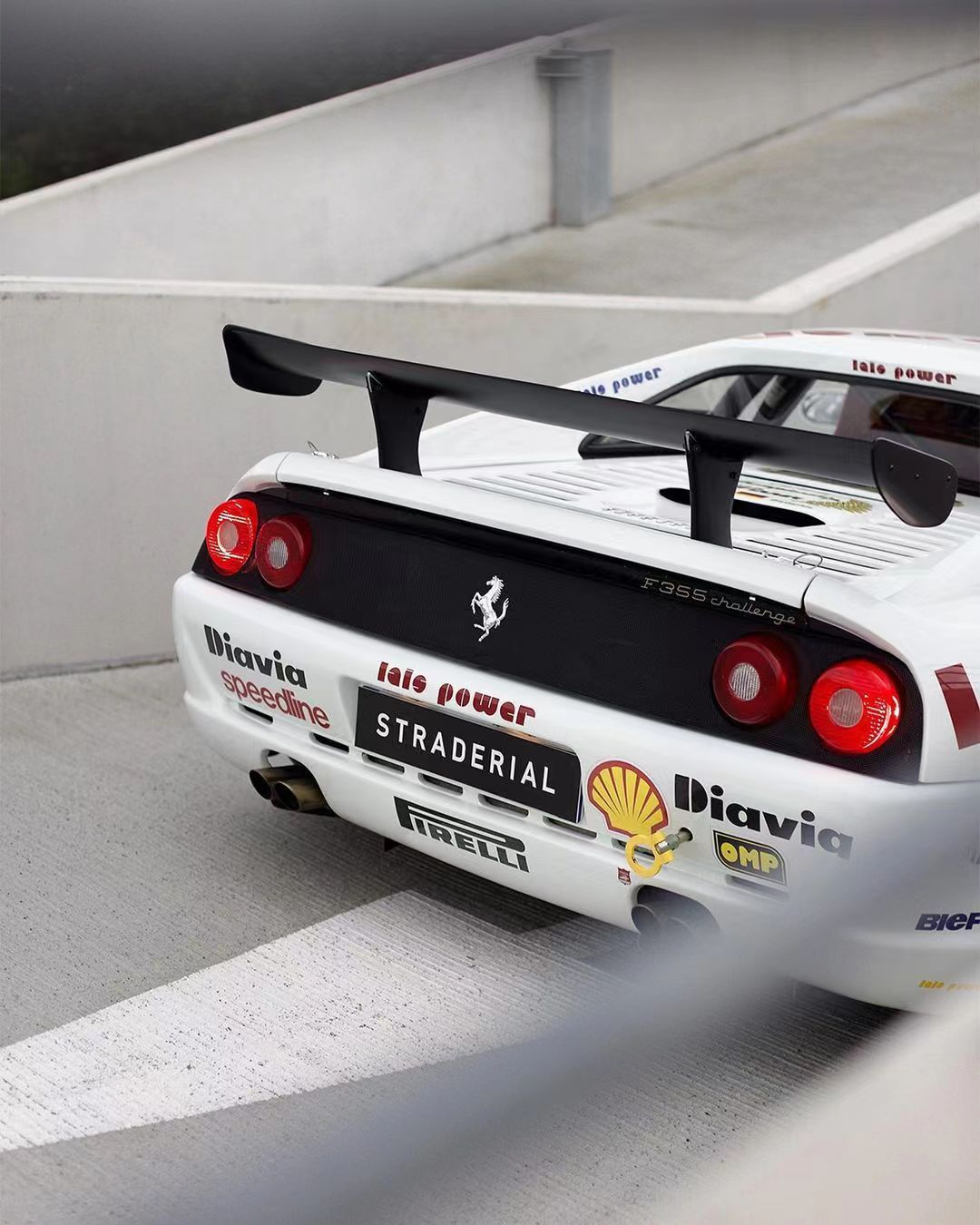 真正的跃马战车[doge]法拉利F355 Challenge ​​​