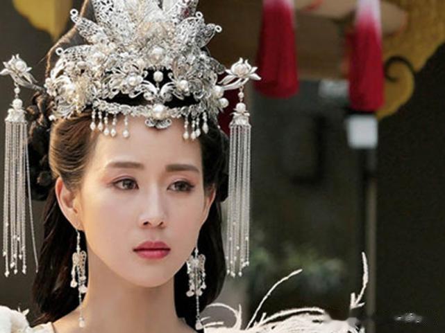 女一被女二抢了风头的4部剧，《择天记》上榜，网友：过于真实！
哈喽，美好的一天又