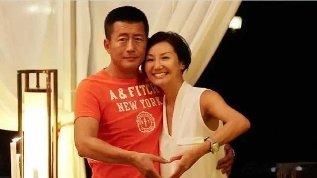 要说什么样的女人最受男人欢迎，那一定是有智慧，有修养，有思想，有格局的女人。这种