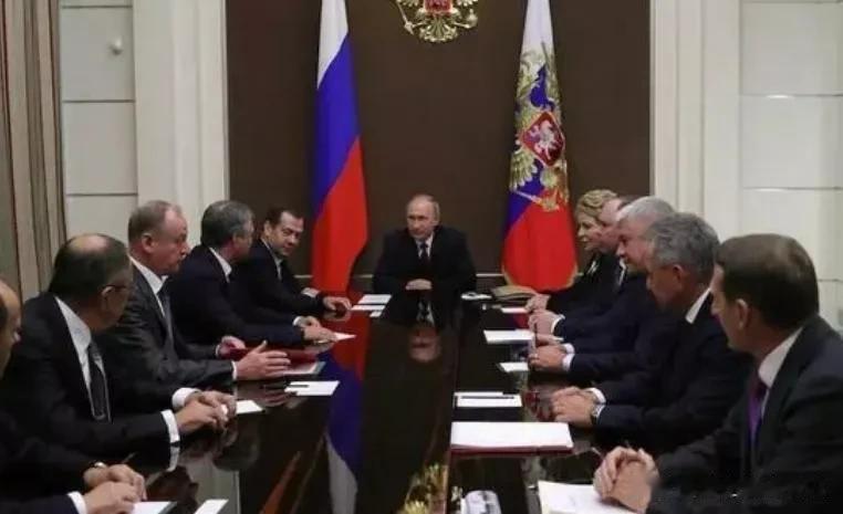 重要盟友给美国送去大礼，俄乌局势一夜生变

来源:海峡快讯

时光飞逝，俄乌冲突