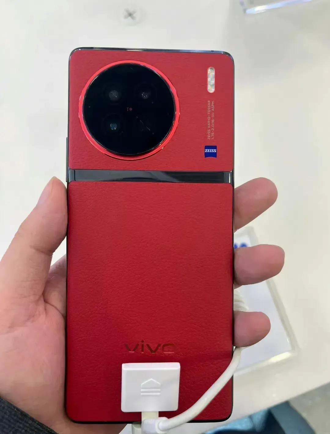 【Vivo X90 天玑版已漏