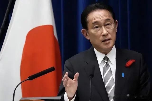  头条热榜 日本首相岸田文雄在3月1日的参院预算委员会上，围绕拥有破坏他国疆域内