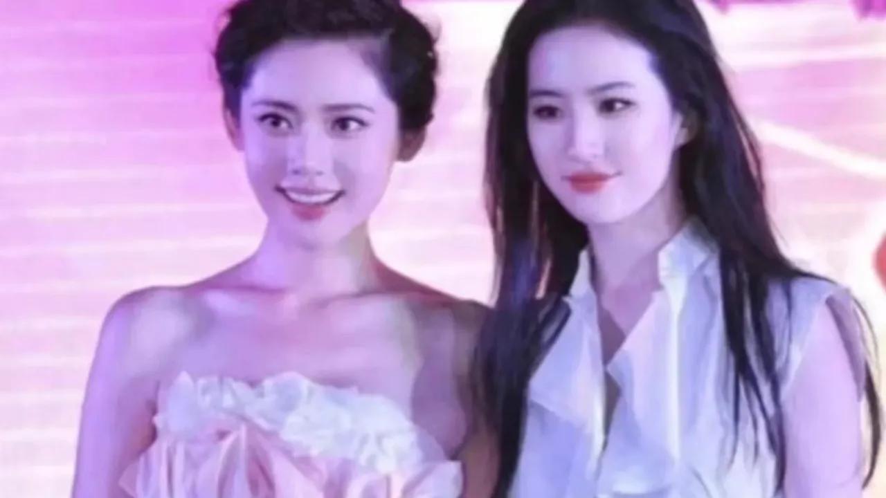 秋瓷炫参加《浪姐4》：春天来了，打工人也得工作干活
秋瓷炫的出现，让《浪姐4》这