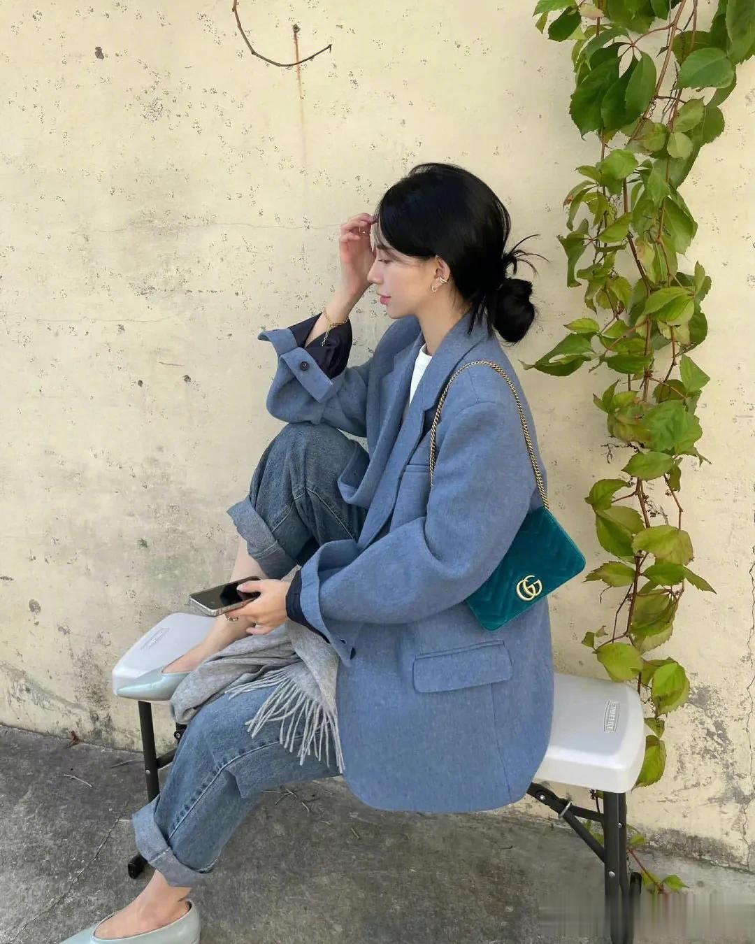
韩国小姐姐的秋冬日常生活穿搭