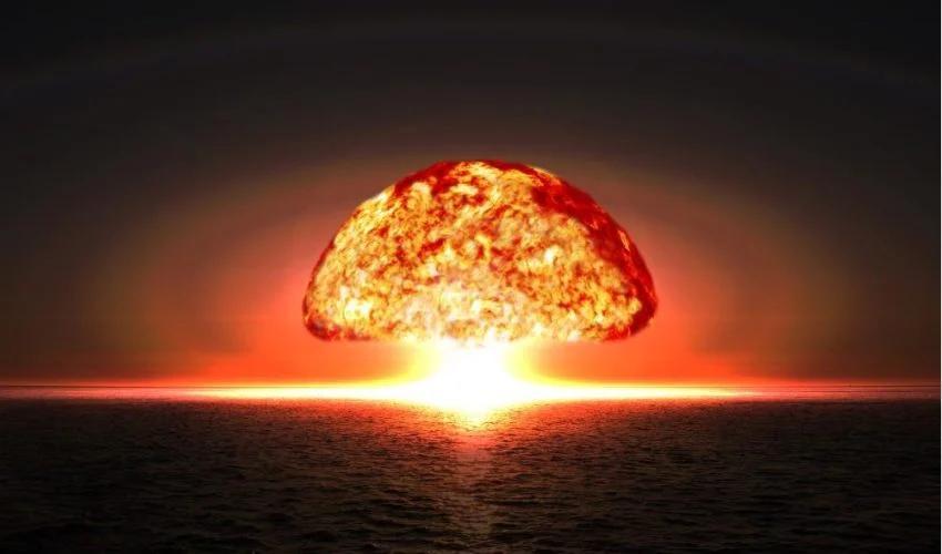 美媒越炒越热：新的核武器国家要现身了？伊朗已经能在12天之内拥有核武器！
随着突