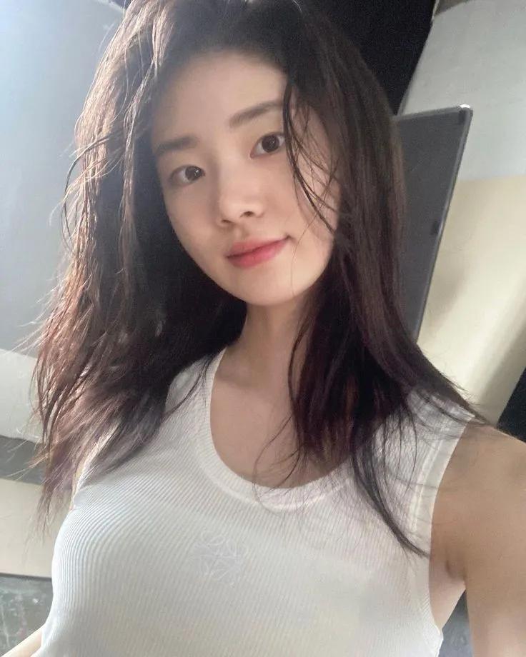 离婚5年了，每次想起和前夫的婚姻都感到无奈和失落。我那时觉得自己的前夫真的很不好