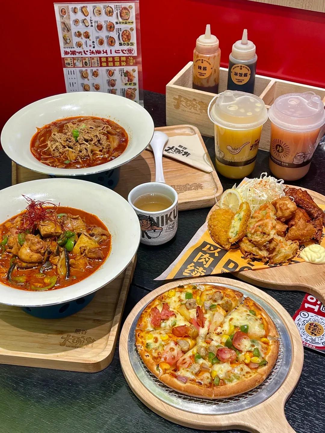 济南本地的餐饮品牌
熊吞．大碗井日式烧肉饭
平时作为一人食的首选！
发现大碗丼又