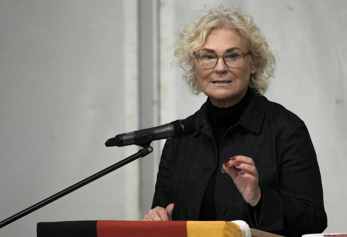 反对德国向乌克兰提供坦克，德国