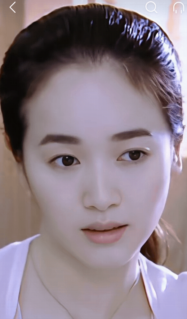 左小青在娱乐圈注定走不远！因为她一脸的良家妇女像，演什么都是这个感觉，很难演其他