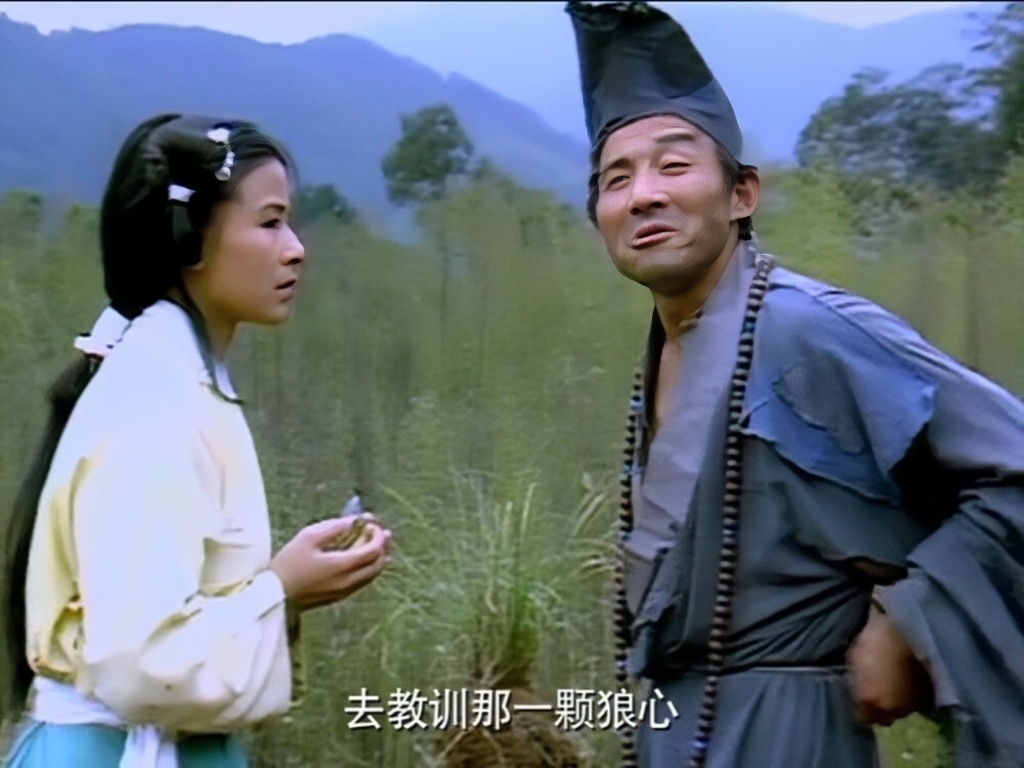 #90岁游本昌对年轻演员说你们好幸福# “济公”90高龄了！我的童年记忆之一啊！